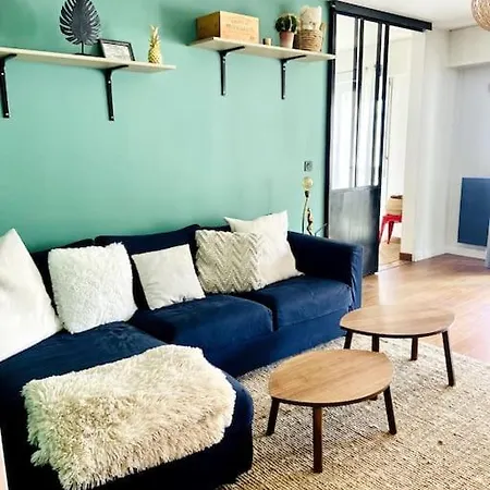 : Cosy Hyper Centre Avec Balcon *