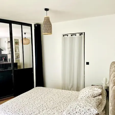 : Cosy Hyper Centre Avec Balcon * Pau